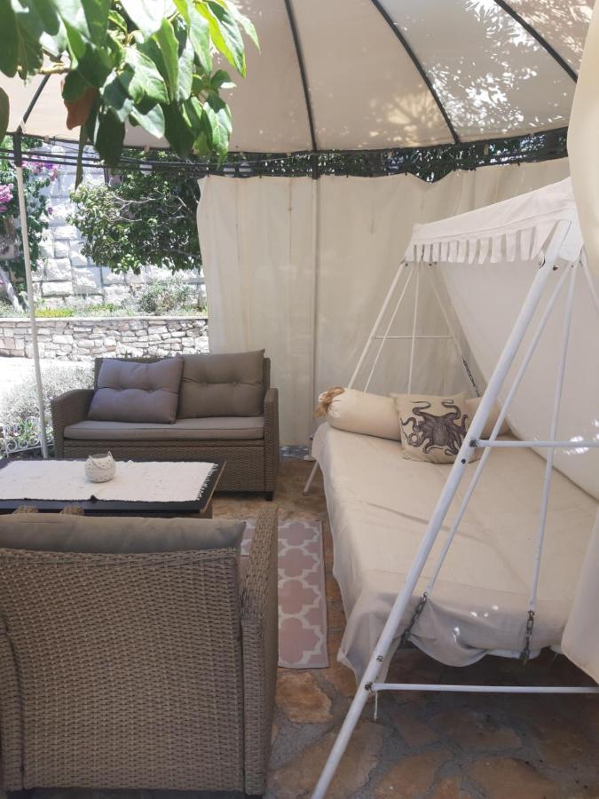 Apartment Lila Garden Bol Exterior photo